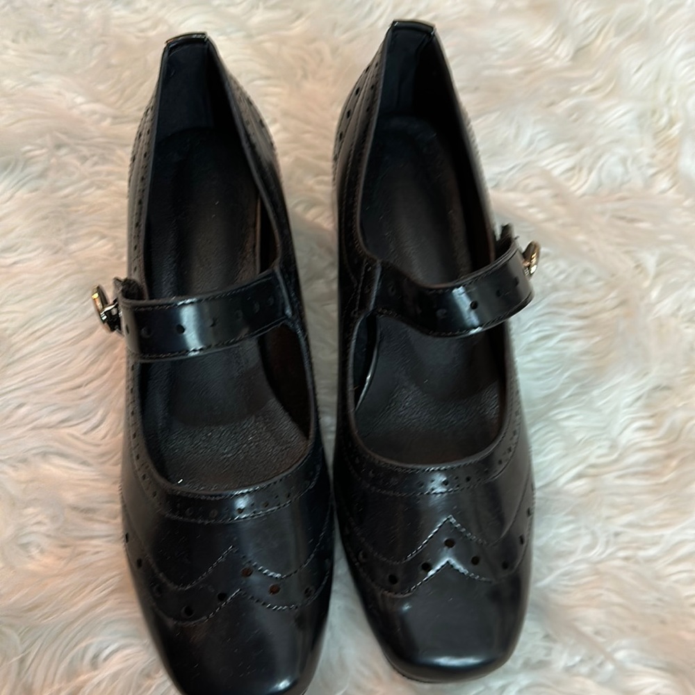 Antique doll shoes
